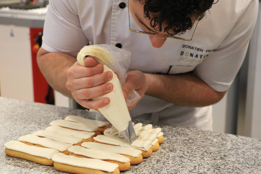 Comment naît une nouvelle création chez Donatien Maître Éclair ?